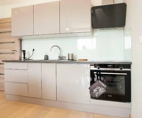 Sloneczny * 폴라니카-즈루이